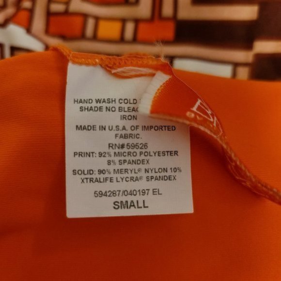 Becca Etc By Rebecca Virtue Women's Multicolor Reversible Halter Swimsuit Size S - Picture 5 of 6